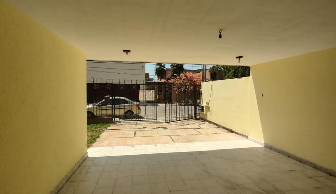 Casa en Venta en Fraccionamiento Campestre - CASA EN VENTA MERIDA