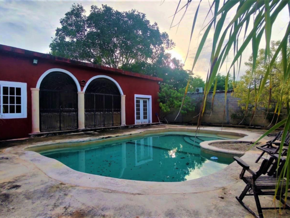 Casa en Venta en Pueblo Kikteil - LINDA CASA ESTILO HACIENDA EN VENTA MERIDA