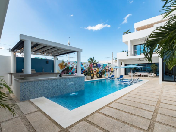 Casa en Venta en Pueblo Chelem - HUGE STUNNING LUXURY PROPERTY FOR SALE MERIDA