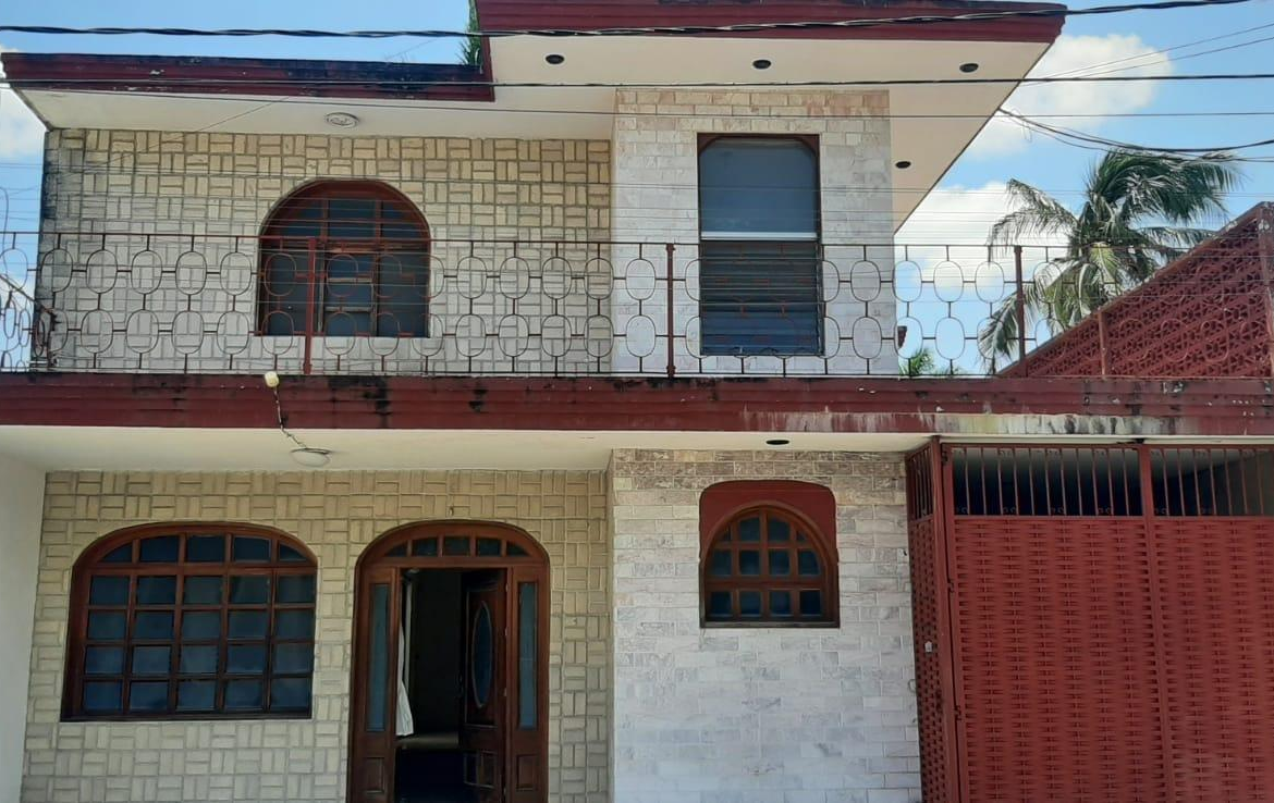 Casa en Venta en Mérida Centro - EXCELENTE OPCION EN VENTA MERIDA CENTRO GARCIA GINERES (AVC-2410)