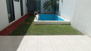 AMPLIA CASA EN VENTA SOLA PLANTA CHOLUL