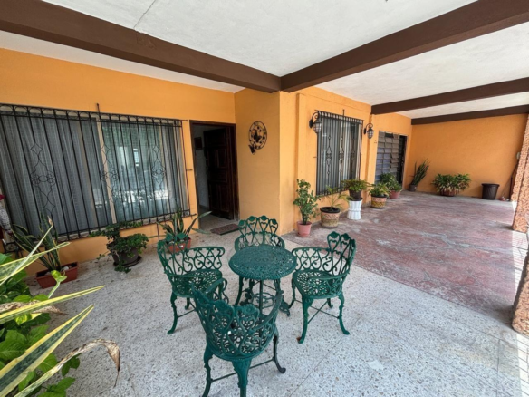 Casa en Venta en Miguel Alemán - HERMOSA AMPLIA CASA EN VENTA MERIDA