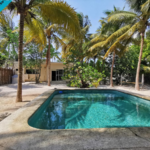 CASA EN VENTA SOLA PLANTA EN SAN CRISANTO A SOLO 40M DEL MAR