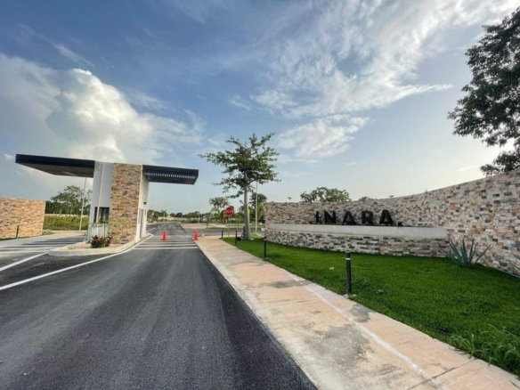 Terreno en Venta en Pueblo Cholul - TERRENO EN VENTA EN PRIVADA INARA MERIDA