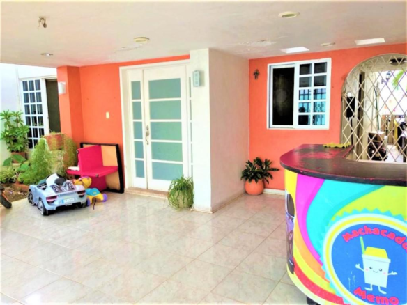 FRACC YUCALPETEN  CASA 2 PLANTAS (FVC-1316)