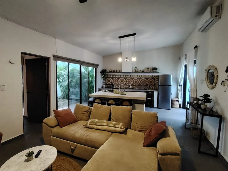HERMOSA CASA EN VENTA AMUEBLADA EQUIPADA MERIDA CENTRO